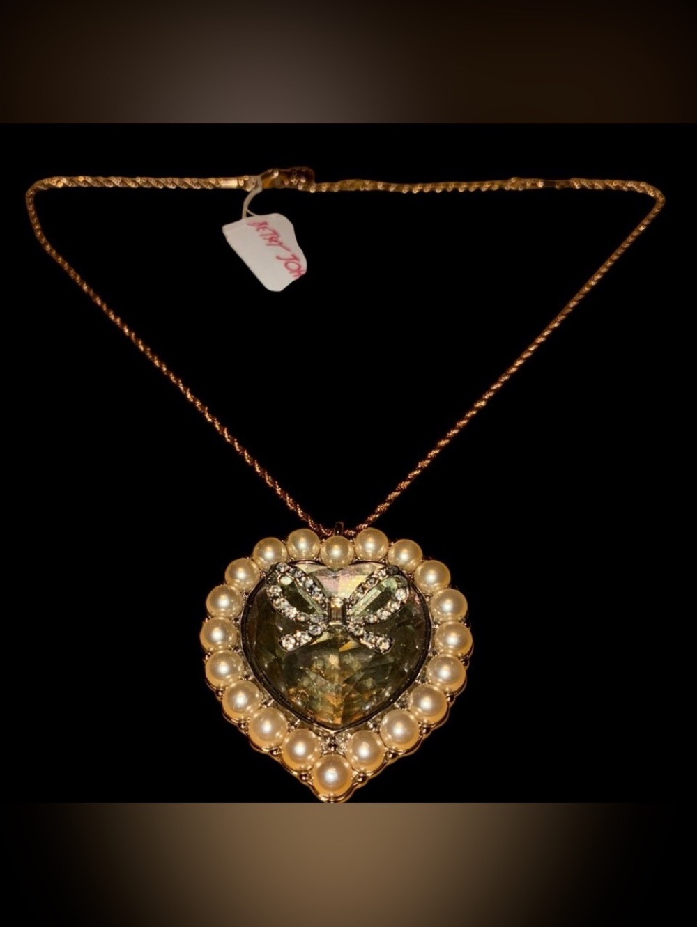 BETSEY JOHNSON Heart-Shape Crystal Faux Pearls & Crystal-Stud Bow Necklace NWT